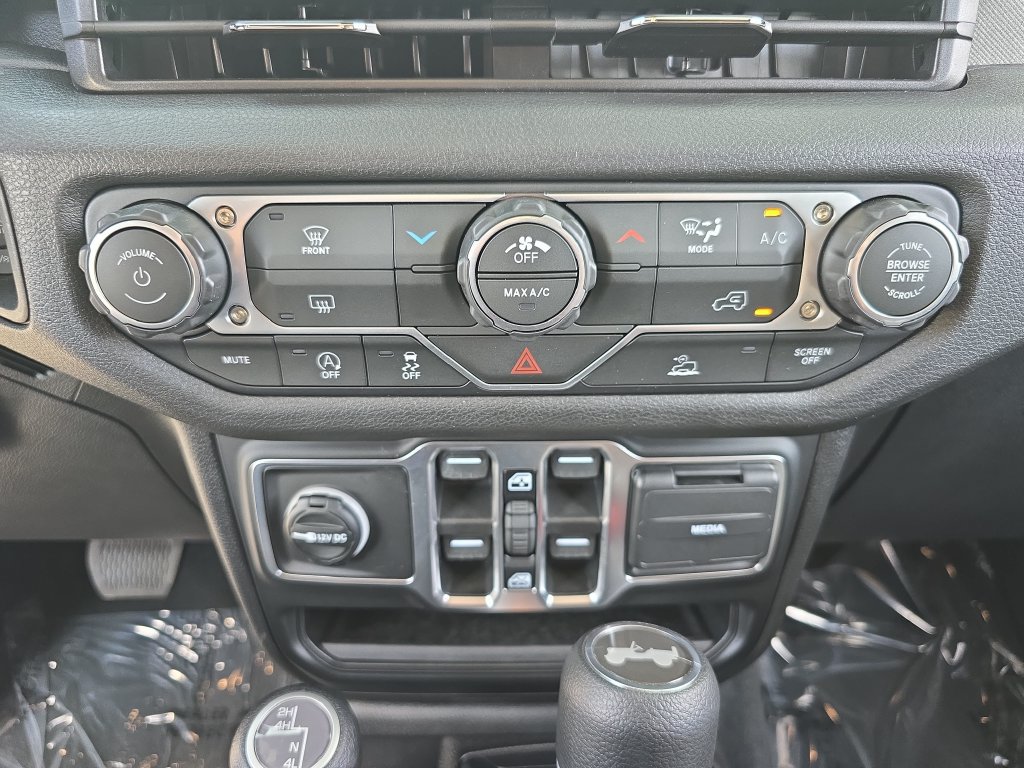 Used 2026 Jeep Wrangler Unlimited Sport AWD/4WD image 25