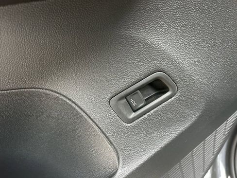 New 2026 Volkswagen Atlas Cross Sport SEL R-Line image 14