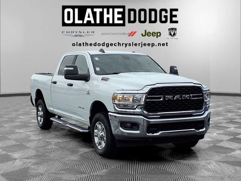 Used 2024 RAM 2500 Big Horn AWD/4WD image 30