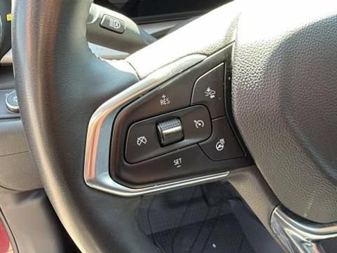 Certified 2024 Chevrolet Trax LT w/ Driver Confidence Package FWD image 10