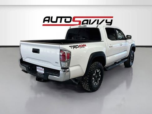 Used 2023 Toyota Tacoma TRD Off-Road image 7