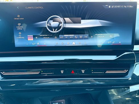 New 2026 BMW 530i w/ M Sport Package image 35