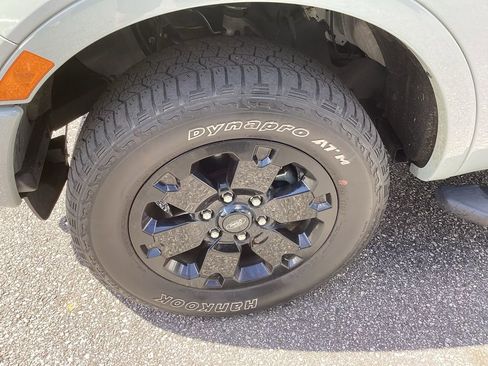 Used 2023 Ford Ranger XLT w/ Equipment Group 301A Mid image 9