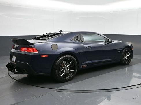 Used 2015 Chevrolet Camaro SS w/ Rear Vision Package RWD image 7