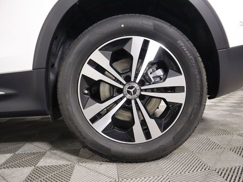 New 2026 Mercedes-Benz GLB 250 image 31