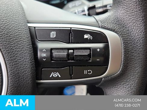 Used 2025 Kia Sportage LX AWD/4WD image 22
