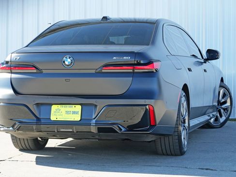 Used 2023 BMW i7 xDrive60 image 5