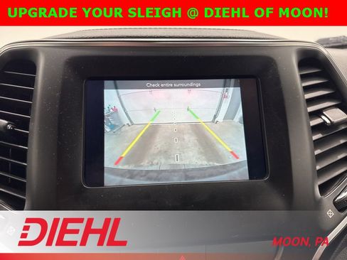 Used 2019 Jeep Cherokee Latitude Plus w/ Cold Weather Group image 27