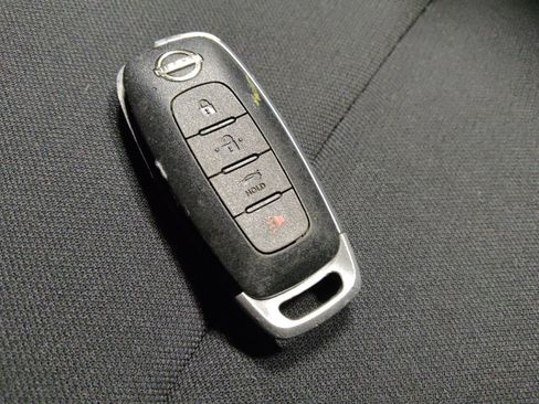 Used 2024 Nissan Sentra S image 32