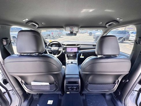 New 2026 Jeep Grand Cherokee Limited AWD/4WD image 23