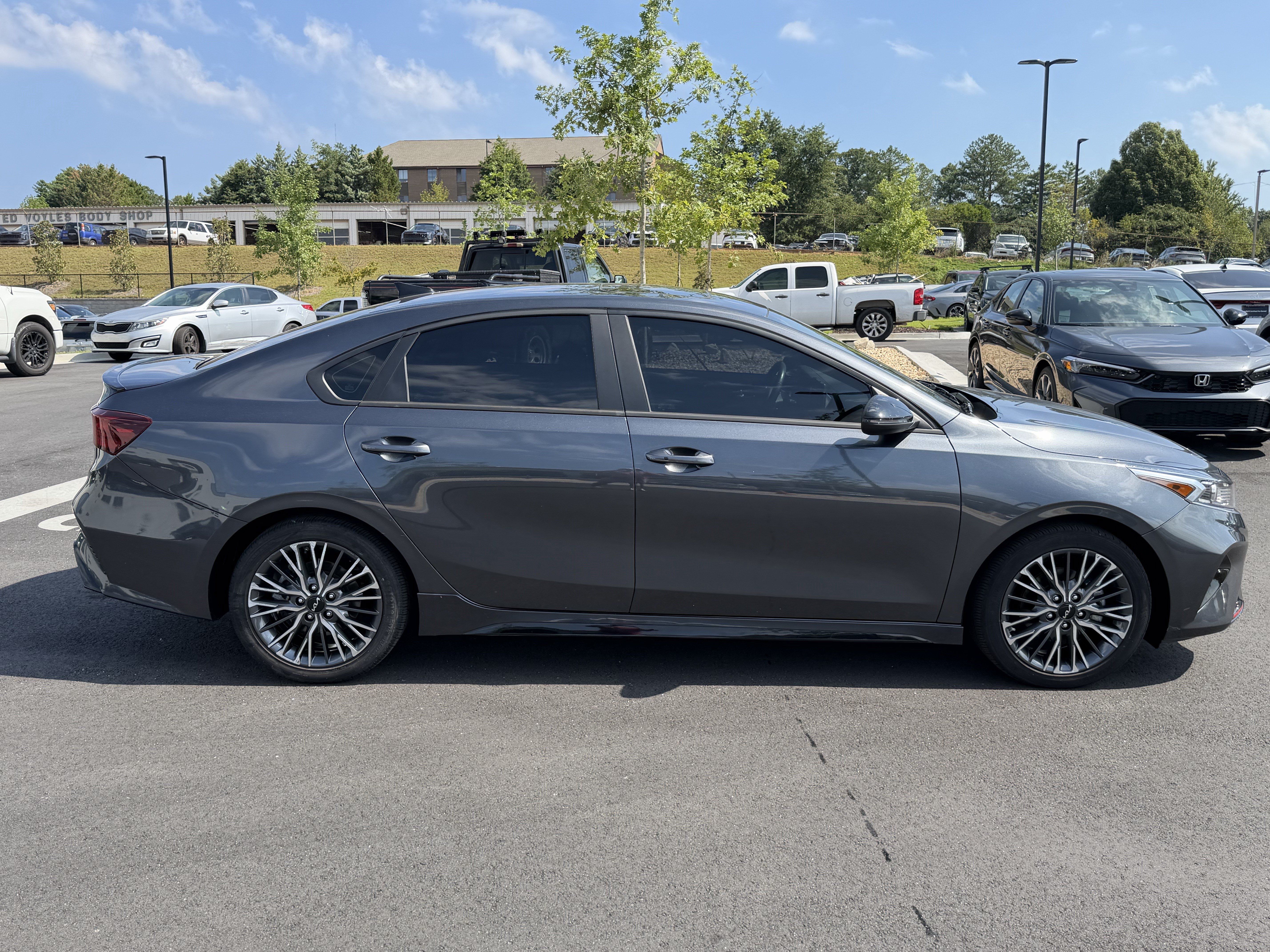 Used 2024 Kia Forte GT-Line w/ GT-Line Premium Package FWD image 8