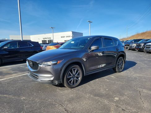 Used 2018 MAZDA CX-5 Touring w/ Preferred Equipment Package image 9