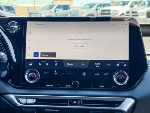 Used 2025 Lexus RX 350 w/ Convenience Package AWD/4WD image 13