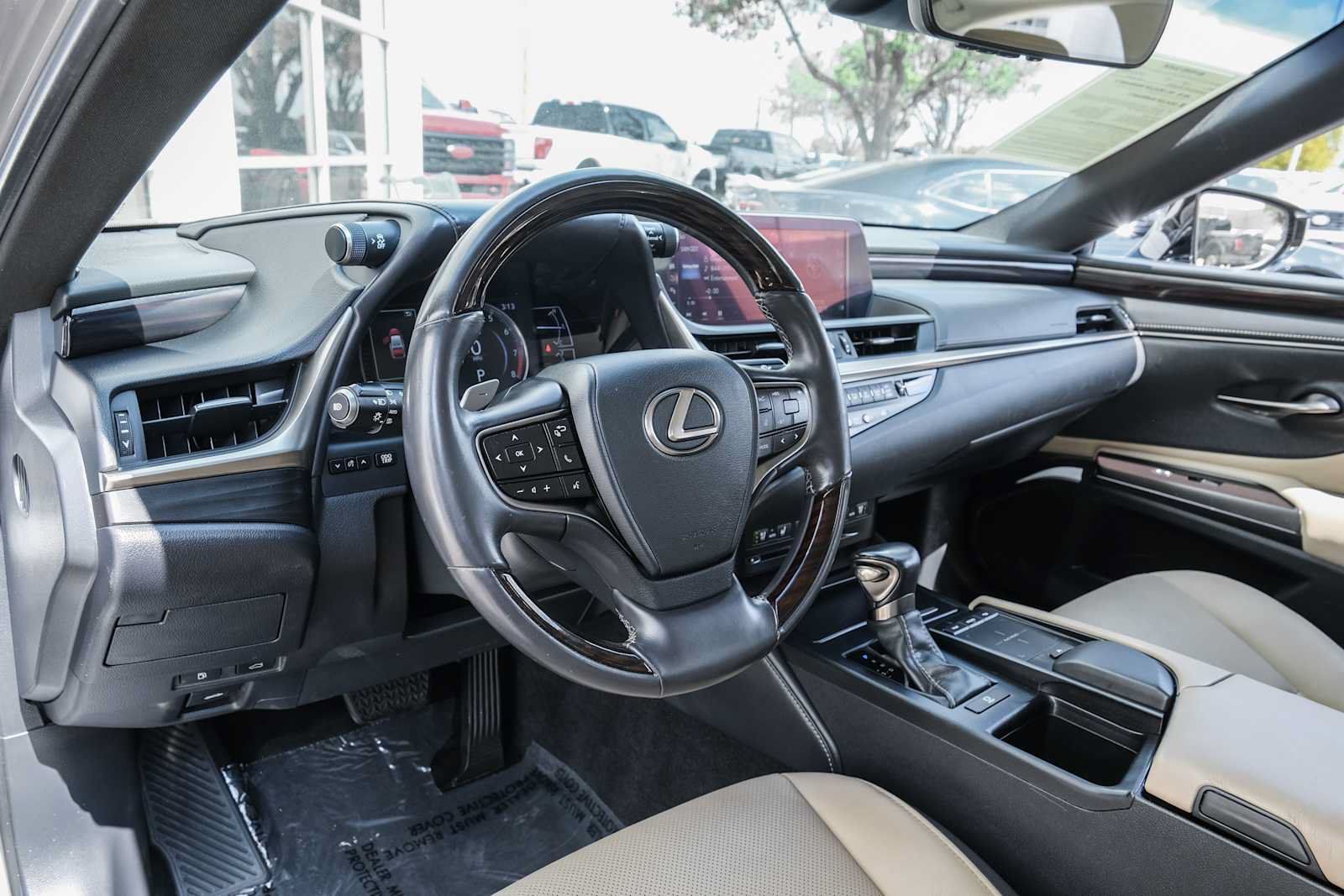 Used 2019 Lexus ES 350 w/ Premium Package FWD image 20