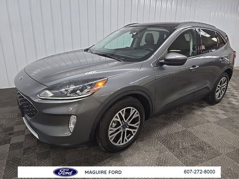 Used 2022 Ford Escape SEL image 8