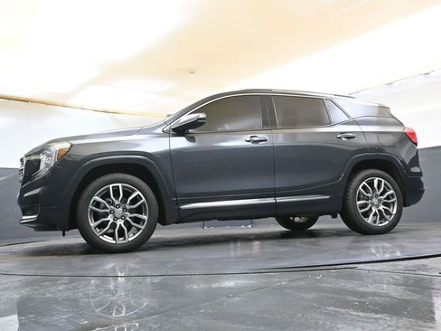 Used 2022 GMC Terrain Denali image 39