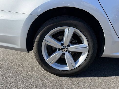 Used 2012 Volkswagen Passat 2.5 SE image 14