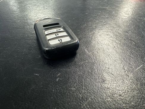 Used 2018 Honda Accord Sport image 37