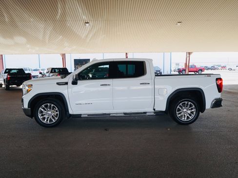 Used 2021 GMC Sierra 1500 SLT image 3