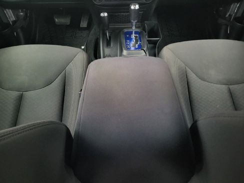 Used 2017 Jeep Wrangler Unlimited Sport w/ Quick Order Package 24S image 38