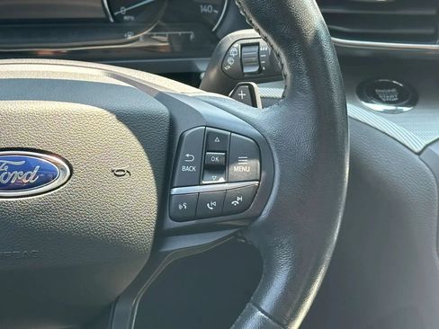 Used 2020 Ford Explorer XLT w/ Equipment Group 202A RWD image 40