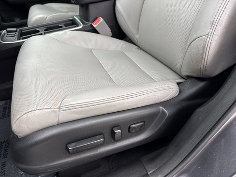 Used 2015 Honda CR-V EX-L image 34