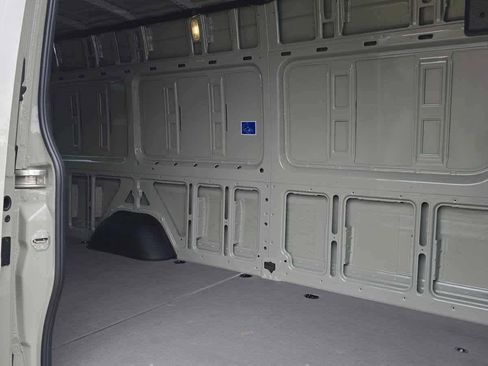 New 2026 Mercedes-Benz Sprinter 2500 image 14