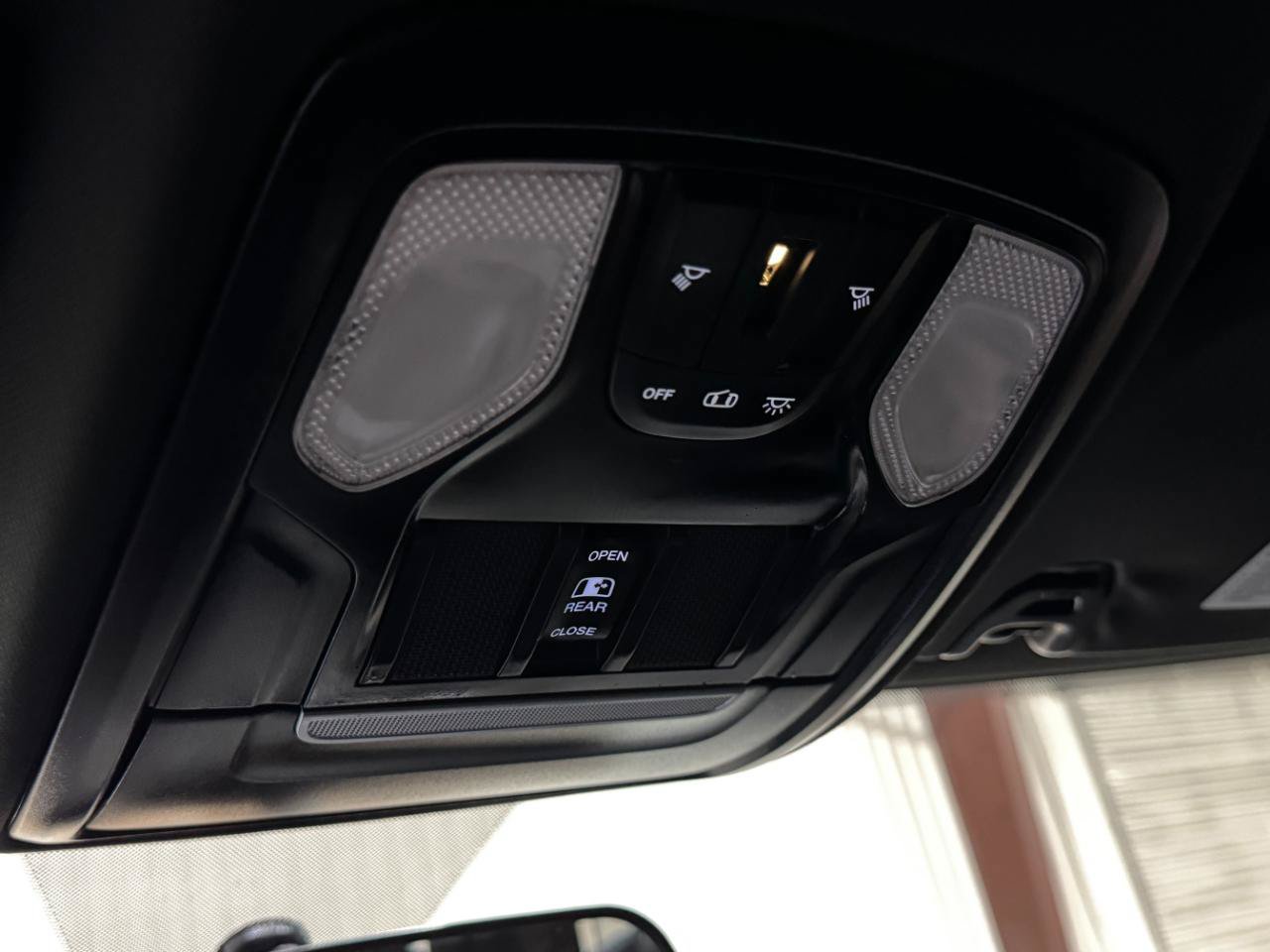 Used 2023 RAM 2500 Tradesman AWD/4WD image 30