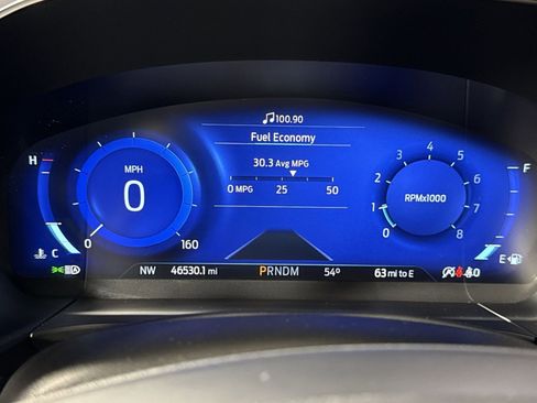 Used 2020 Ford Escape Titanium image 24