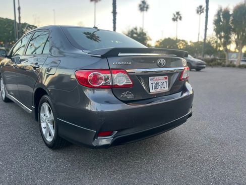 Used 2011 Toyota Corolla S image 4