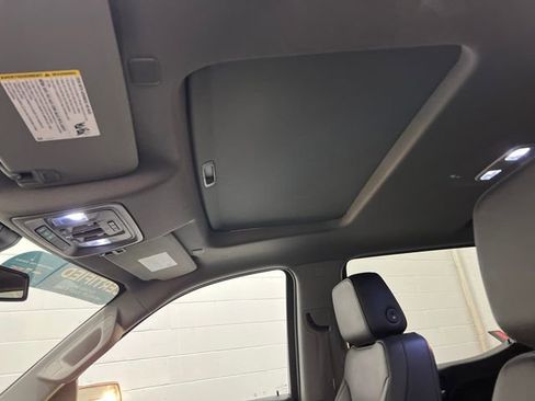 Used 2021 Chevrolet Silverado 1500 LTZ w/ LTZ Premium Package image 13