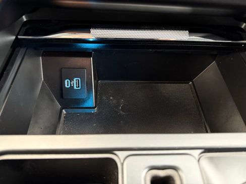 Used 2021 Ford F150 Lariat image 40