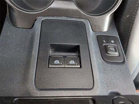 Certified 2022 Ford Bronco Black Diamond image 22