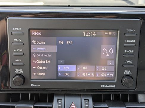 Used 2021 Toyota RAV4 XLE Premium AWD/4WD image 22