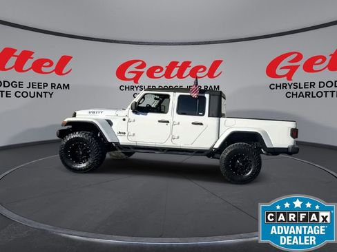 Used 2021 Jeep Gladiator Sport image 6