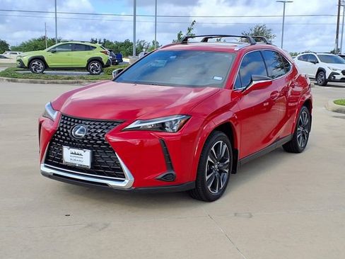 Used 2023 Lexus UX 250h FWD w/ Accessory Package (Z2) image 3