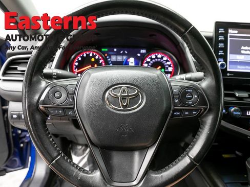 Used 2023 Toyota Camry XSE FWD image 10