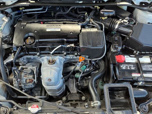 Used 2016 Honda Accord Sport image 20