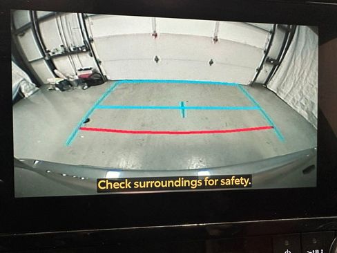 Used 2025 Toyota Highlander XSE image 36