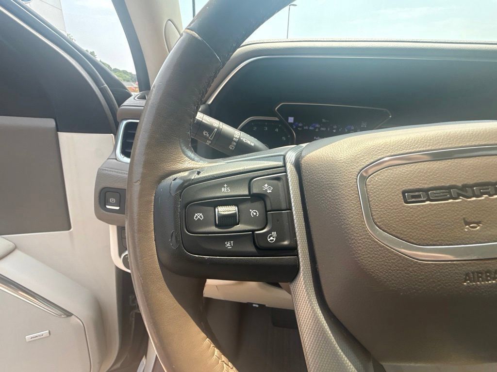 Used 2021 GMC Yukon Denali AWD/4WD image 20