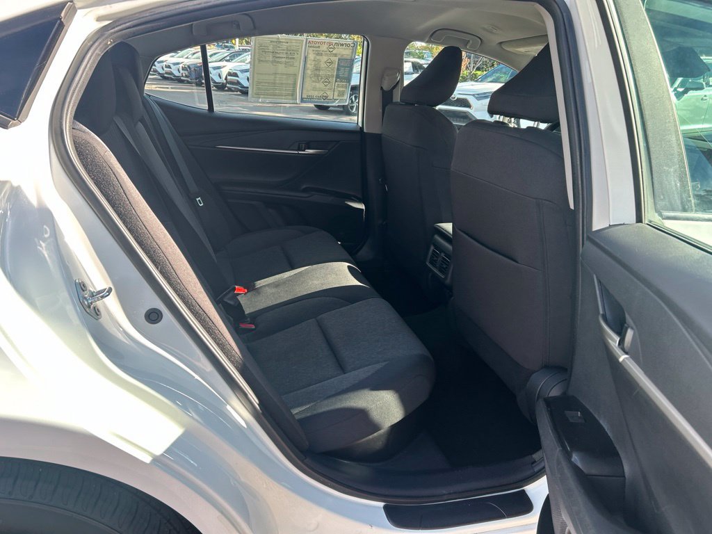 Used 2025 Toyota Camry LE FWD image 16