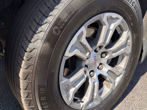 Used 2025 GMC Sierra 1500 SLT image 30