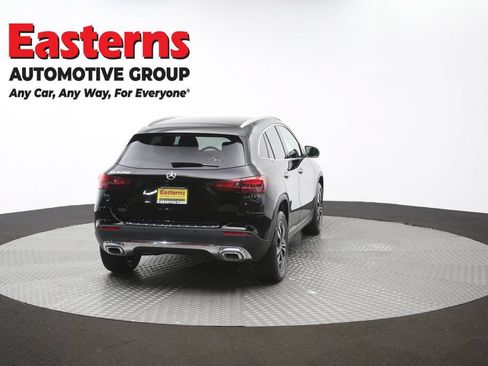 Used 2025 Mercedes-Benz GLA 250 image 38