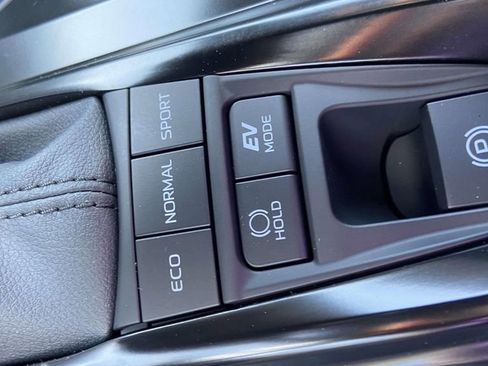 New 2026 Toyota Camry SE FWD image 24