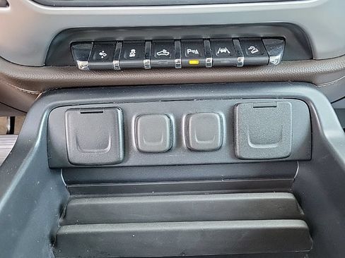Used 2017 GMC Sierra 1500 SLT AWD/4WD image 14