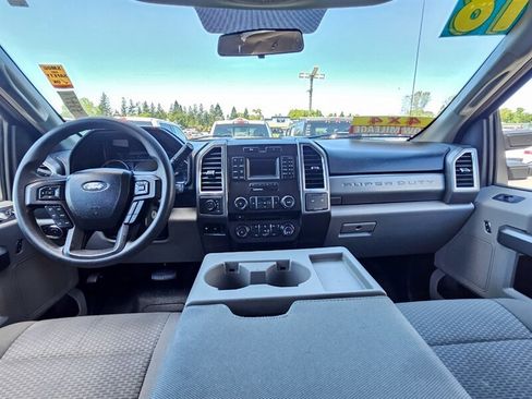 Used 2018 Ford F250 XLT AWD/4WD image 18