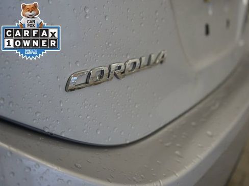 Used 2019 Toyota Corolla L image 12