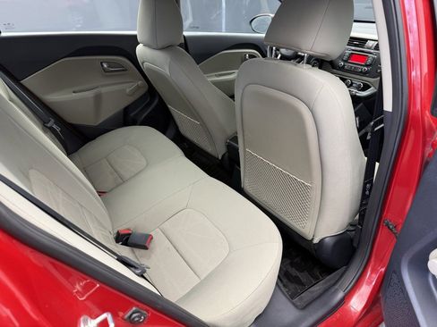 Used 2015 Kia Rio LX image 46