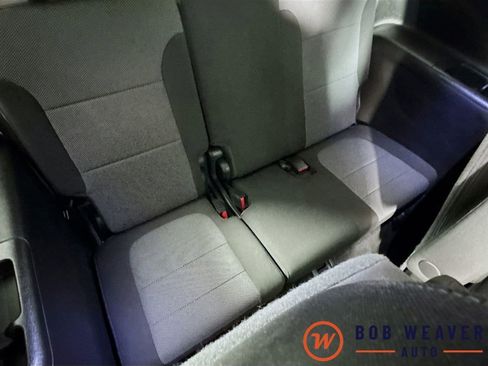 Used 2023 Chevrolet Traverse LT AWD/4WD image 34