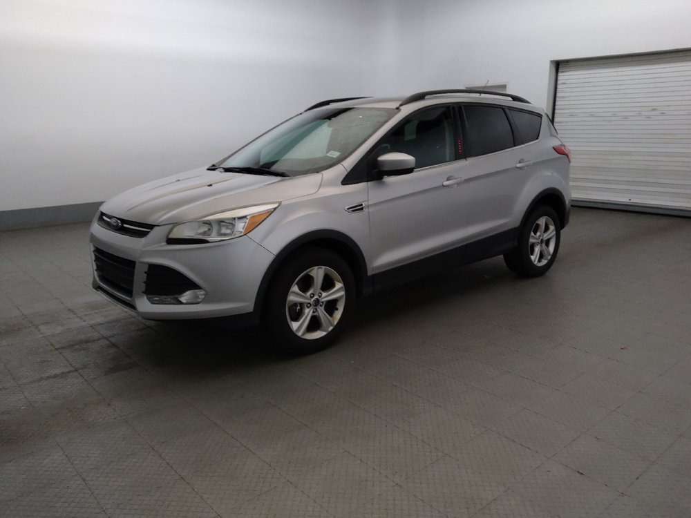 Used 2016 Ford Escape SE w/ Equipment Group 201A AWD/4WD image 2
